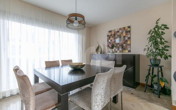 Maison à vendre    8 pièces •  Ormesson-sur-Marne