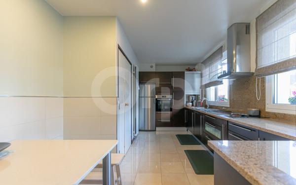 Maison à vendre    8 pièces •  Ormesson-sur-Marne