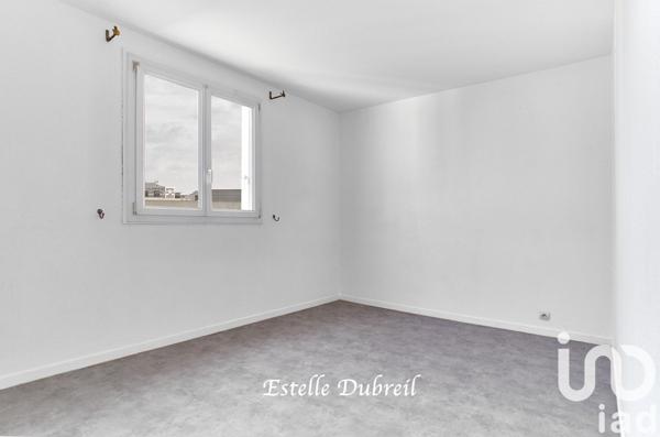 Appartement à vendre 3 pièces 72 m² Montigny-le-Bretonneux