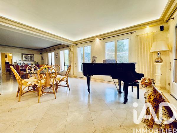 Maison à vendre 12 pièces 410 m² Château-Thierry