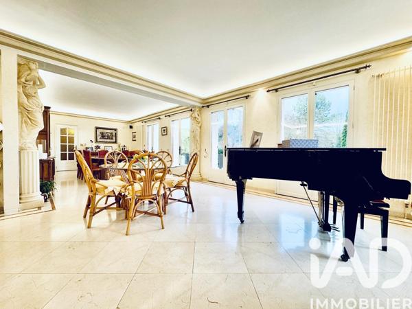 Maison à vendre 12 pièces 410 m² Château-Thierry