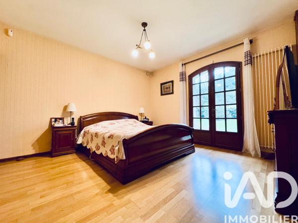 Maison à vendre 12 pièces 410 m² Château-Thierry