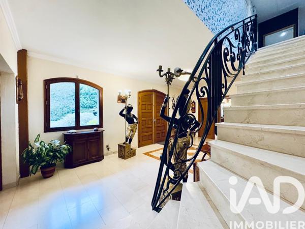 Maison à vendre 12 pièces 410 m² Château-Thierry