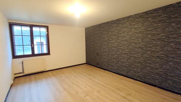 Maison 5 pièces à vendre Naintré - 86530 / Réf: 11761