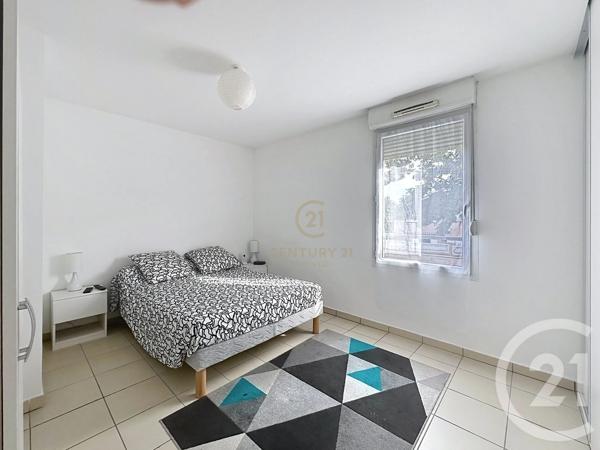 Appartement F3 à vendre  3 pièces - 63 m 2   GRIGNY  - 69