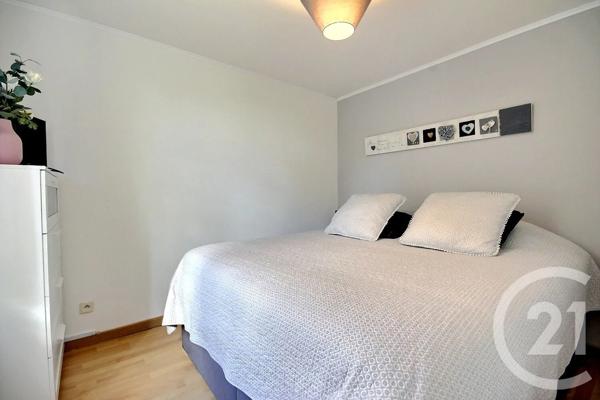 Maison à vendre  5 pièces - 103 m 2   LA CHAUSSEE ST VICTOR  - 41