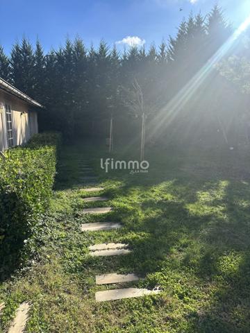 Maison entièrement à rénover. Idéal investisseurs. Castelsarrasin.