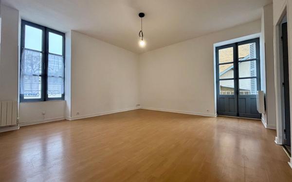 Appartement à vendre    2 pièces • 50,10 m2 Poitiers