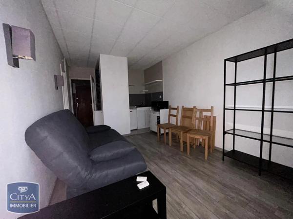 Appartement à louer 1 pièce 30.76m² Dijon (21000)