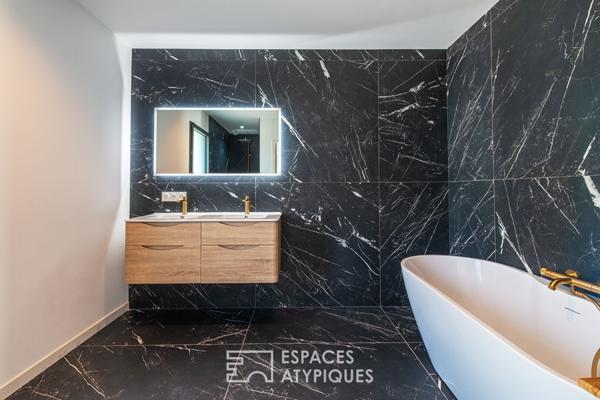 Élégante contemporaine au panorama d’exception