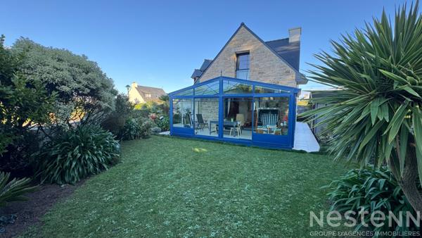 QUIBERON - Grande maison d'architecte à vendre proche du centre-ville et des plages de la baie !