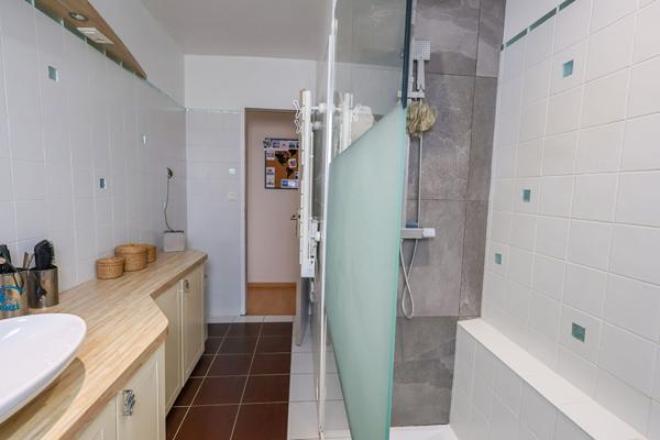 Maison familiale rénovée avec piscine à proximité de la Citadelle et de la côte Est