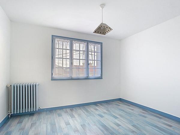 Maison à vendre à Cholet - 5 pièces, 3 chambres Stop 1er Achat ...