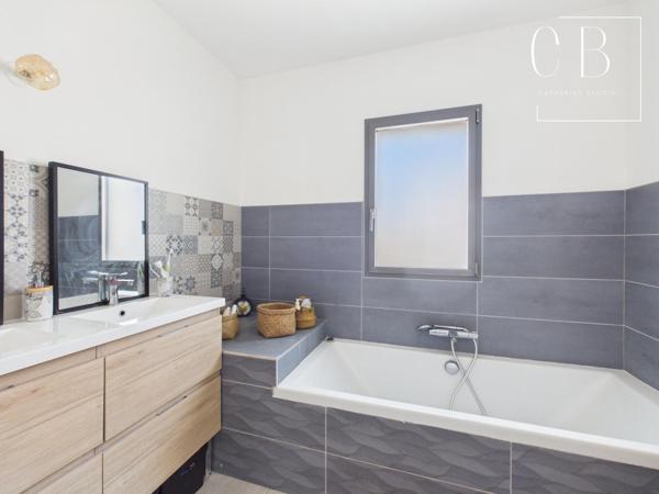 Maison Familiale avec garage et piscine La Rochelle