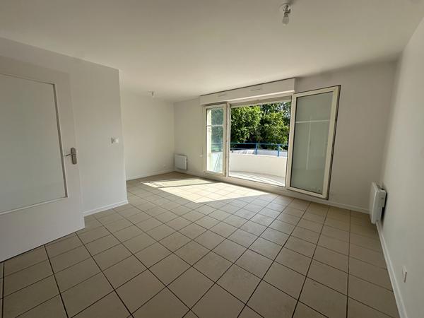 Appartement Saint Brice Sous Foret 1 pièce(s) 26.31 m2