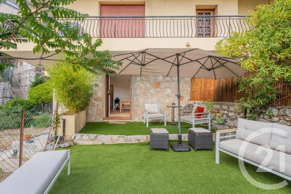 Appartement F3 à vendre  3 pièces - 53 m 2   VILLEFRANCHE SUR MER  - 06