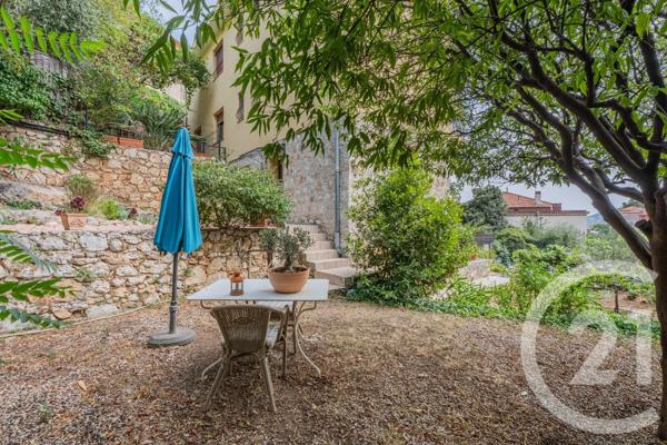 Appartement F3 à vendre  3 pièces - 53 m 2   VILLEFRANCHE SUR MER  - 06