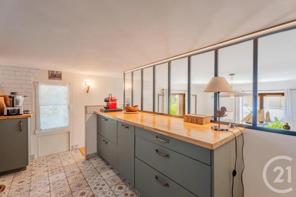 Appartement F3 à vendre  3 pièces - 53 m 2   VILLEFRANCHE SUR MER  - 06