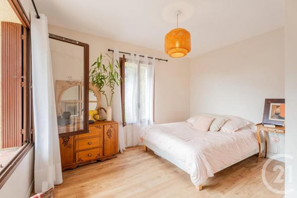 Appartement F3 à vendre  3 pièces - 53 m 2   VILLEFRANCHE SUR MER  - 06