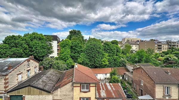 ÉPERNAY – Appartement Type 2 avec ascenseur, parking sécurisé et cave – Idéal premier achat ou investissement