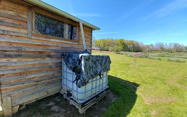 Maison à vendre    2 pièces •  Lafat