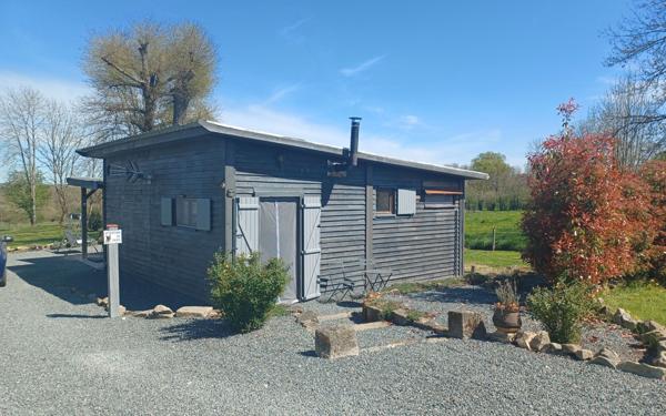 Maison à vendre    2 pièces •  Lafat