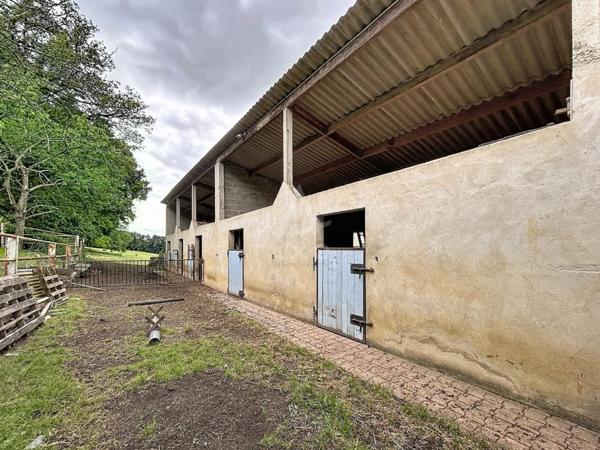 Bergerie avec terres agricoles à proximité immédiate de NOGENT LE ROTROU