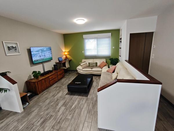 Maison à RAI, 61270 - 5 pièces 124m²