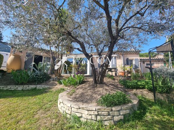 Villa 6 pièce(s) 5 chambre(s) 170 m²