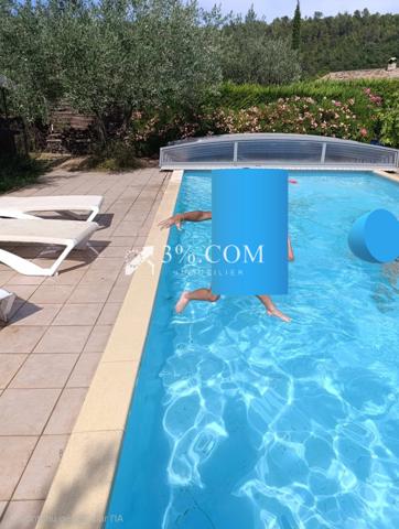 Villa 6 pièce(s) 5 chambre(s) 170 m²