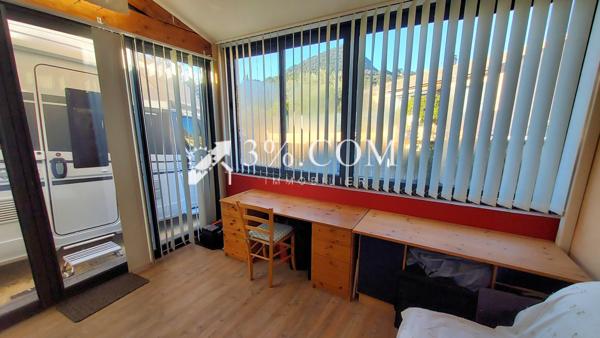 Villa 6 pièce(s) 5 chambre(s) 170 m²