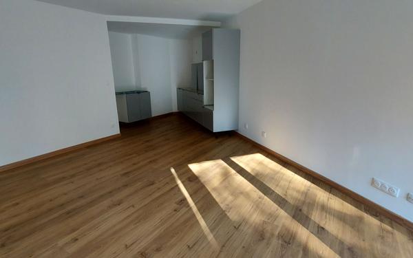 Appartement à louer    4 pièces • 73,70 m2 Villefranche-sur-Saône
