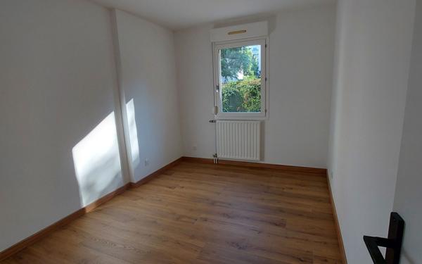 Appartement à louer    4 pièces • 73,70 m2 Villefranche-sur-Saône