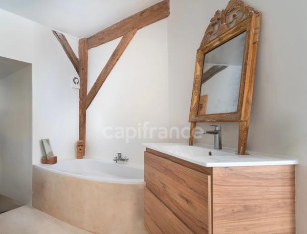 Paris XIème - Quartier Popincourt - Impasse privée - Appartement/Maison esprit loft 98m2