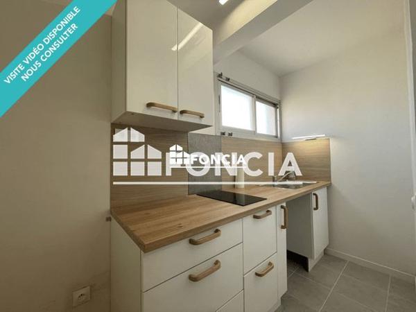 Location Studio 23.27 m² - LE SAVIGNY Cannes 06400