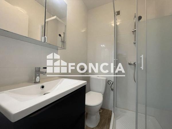 Location Studio 23.27 m² - LE SAVIGNY Cannes 06400