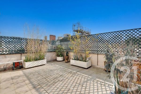 Appartement F2 à vendre  2 pièces - 62,37 m 2   PARIS  - 75016