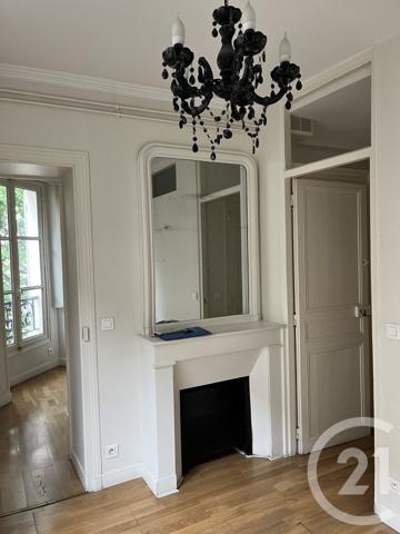 Appartement à vendre  3 pièces - 63,12 m 2   PARIS  - 75007