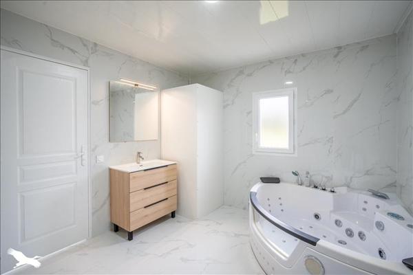 Maison à vendre |  Morcenx |  6 pièces | 143 m²