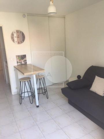 Location studio meublé  Nice Valrose