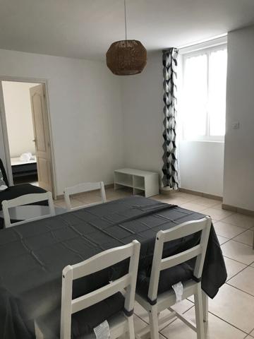 Appartement Issoudun 3 pièce(s) 53.66 m2