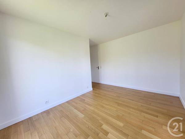 Appartement F5 à vendre  5 pièces - 103 m2 EAUBONNE - 95
