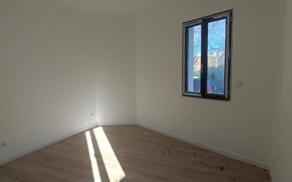 Maison à vendre    6 pièces • 160 m2 Nîmes