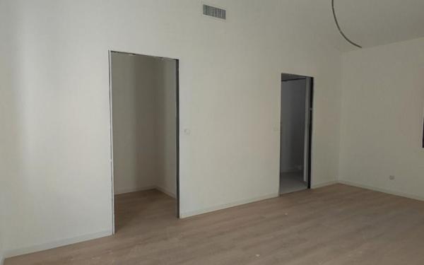 Maison à vendre    6 pièces • 160 m2 Nîmes