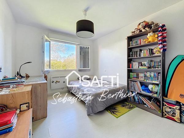 Villa 5 chambres à 2 min de Lavaur avec jardin 1 300 m² et piscine