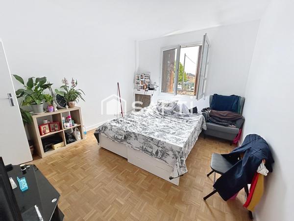 APPARTEMENT FAMILIAL LUMINEUX ET TRAVERSANT