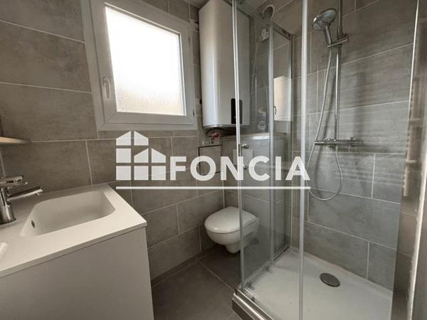 Location Studio 18.8 m² - 4 Ter Rue Ponsard Grenoble 38100