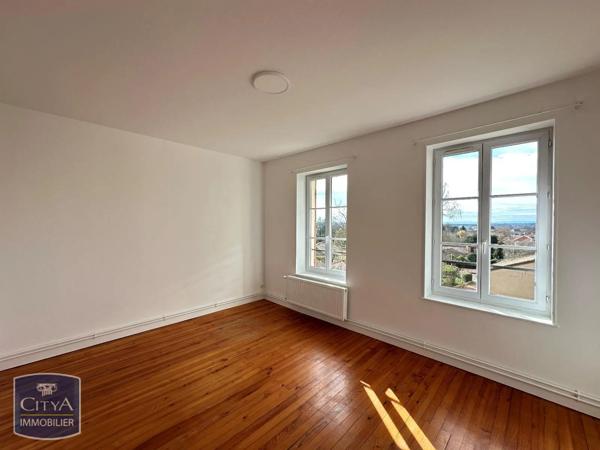 Appartement à louer 4 pièces 74.46m²