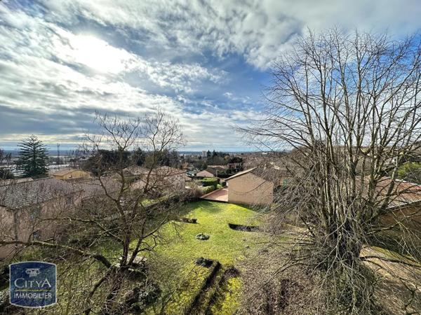 Appartement à louer 4 pièces 74.46m²