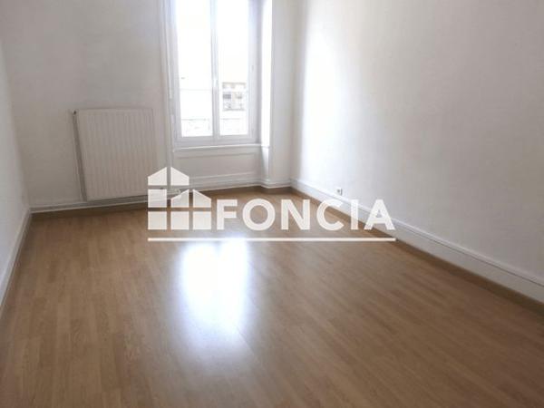 Location Appartement 4 pièces 76.6 m² - 12 RUE HENRI JACQUIER Vienne 38200